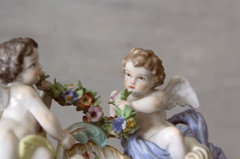 アンティークドレスデン　天使の壺 アンティークドレスデン 天使の壺 ドイツの古都ドレスデンで「世界で