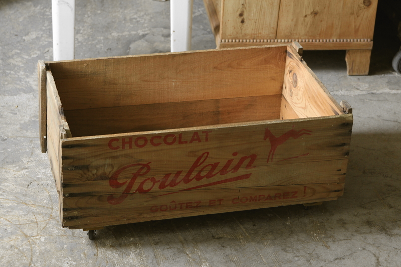 アンティークウッドコンテナ　木箱　フランス　チョコレート　Poulain
