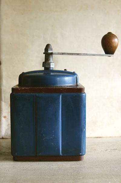 アンティークコーヒーミル Amazon｜木製 アンティーク コーヒーミル 手動 手挽き コーヒー