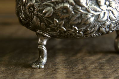 ティファニー  純銀　アンティーク アンティークシルバーシュガーポット アメリカ ティファニー