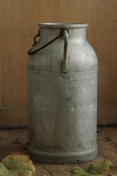 フランスアンティーク　アルミ缶 アンティークアルミミルク缶 フランス 【Antiques Truffle 京都