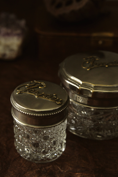 アンティークプレスガラスパウダーケース イギリス 【Antiques