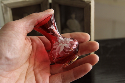 アンティーククランベリーガラス エナメル彩 イギリス フラワーベース