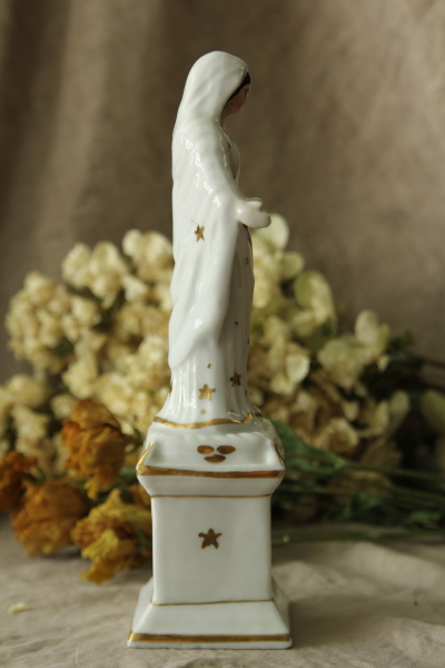 アンティークマリア像　聖像　レリジャスアンティーク　白磁　ヴューパリ　パリ窯　フランス
