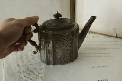 アンティークシルバーティーポット イギリス ブリタニアメタル