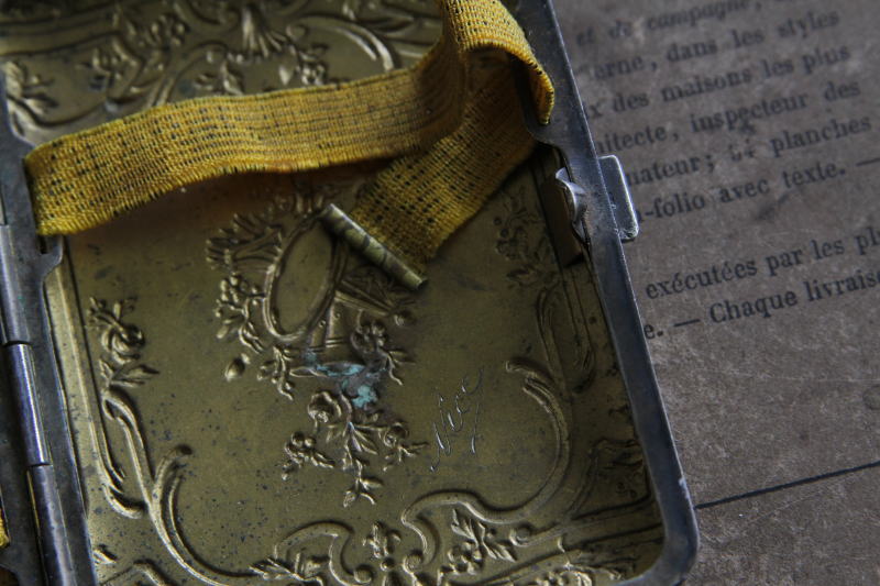 スワスティカ 幸運の4つのＬ ヴィンテージ シガレットケース カードケース シル スワスティカ 幸運の4つのL ヴィンテージ シガレットケース