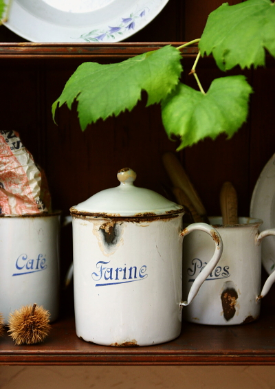 アンティークホーローキャニスター イギリス TEA 紅茶缶