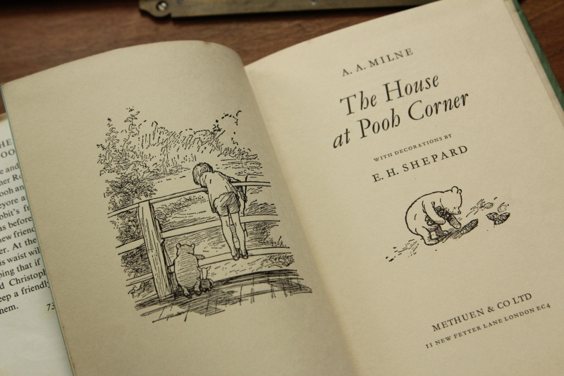 AeB[NubN@Ï@CMX@A.A.MILNE@~@v[ɂƁ@THE HOUSE AT POOH CORNER@