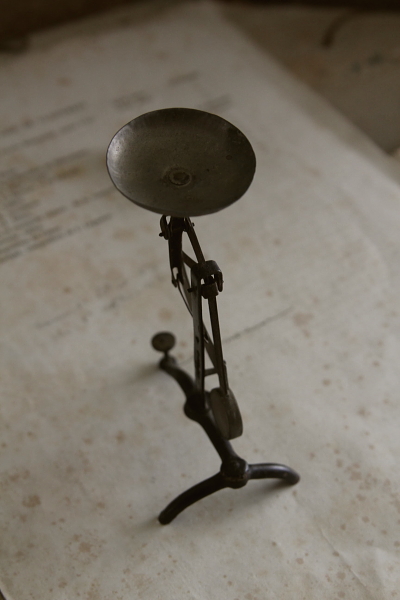 アンティークスケール フランス ドイツ 上皿秤 【Antiques Truffle