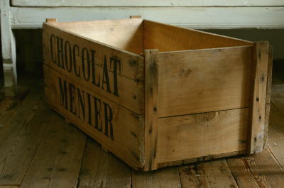 ショコラムニエ ショコラメニエ チョコレート木箱 アンティーク ショコラムニエの木箱 CHOCOLAT MENIER | Brocante de La