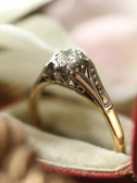 ヴィンテージダイヤモンドソリテールリング　ウエディングエンゲージ婚約指輪　アンティークジュエリー　イギリス