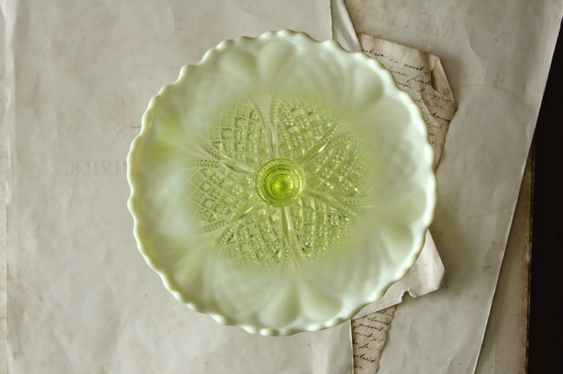 アンティークヴァセリングラスケーキスタンド DAVIDSON プレスガラス