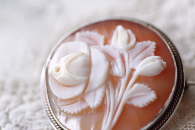 アンティークシェルカメオ 薔薇ローズ ペンダントブローチ