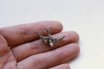 アンティークシルバーブローチ ツバメ ヴィクトリアン ペースト