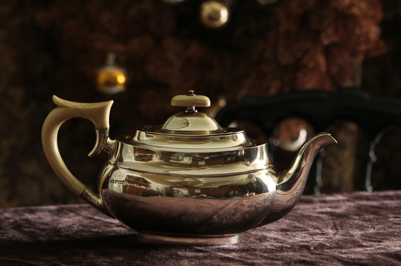 アンティークシルバーティーポット　クリーマー　シュガーポット　アイボリー　スターリング　紅茶器　イギリス