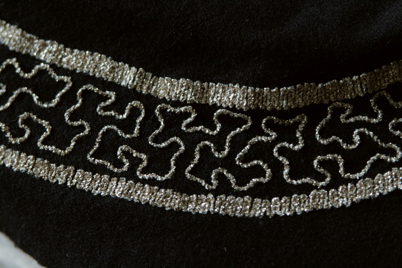 アンティークファブリック　刺繍　銀糸　カーテン　フランス