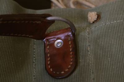 ヴィンテージバッグ 軍モノ スイス ダッフルバッグ 【Antiques