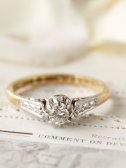アンティークソリテールダイヤモンドリング　ヴィンテージジュエリー　エンゲージリング　婚約指輪　ブリリアントカット　イギリス