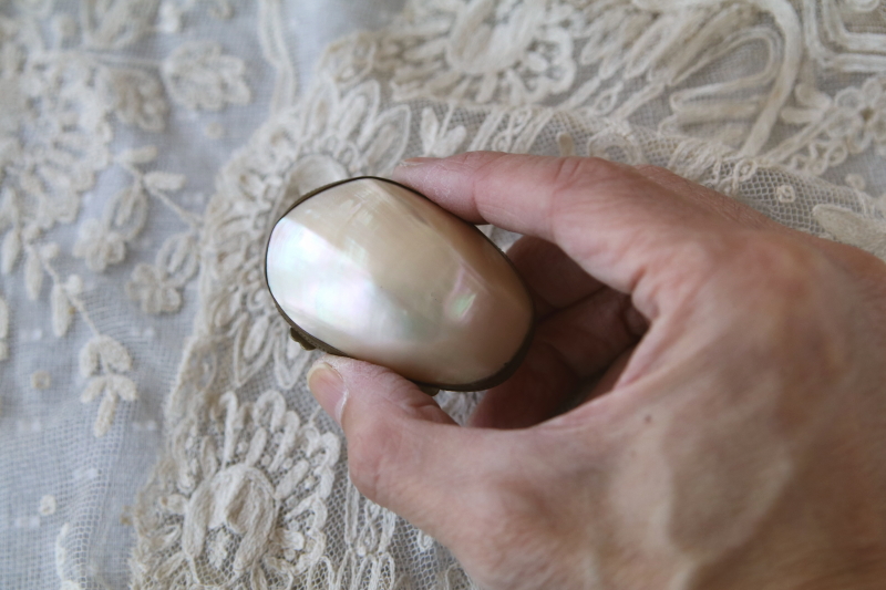 マザーオブパールのロザリオケース　フランス アンティークストリュフ