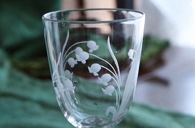 スズランのクリスタルシェリーグラス　イギリス　ヴィクトリアン アンティークストリュフ
