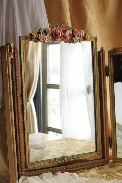 アンティークバーボラミラー　薔薇　三面鏡　イギリス