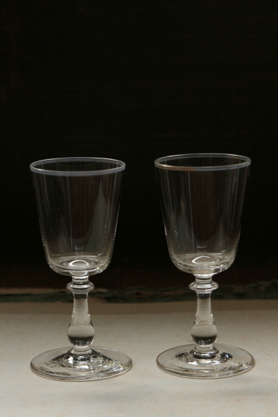 アンティークワイングラス　クリスタル　小さめシンプル 19世紀フランス