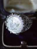 http://www.antiquestruffle.com/a&c2/jw542.htm
