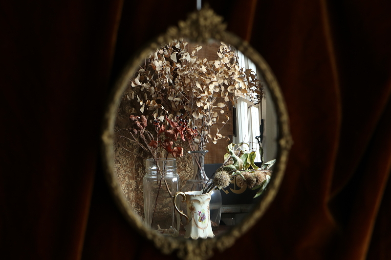 ゴールドバーボラフレームミラー　イギリス アンティークストリュフ