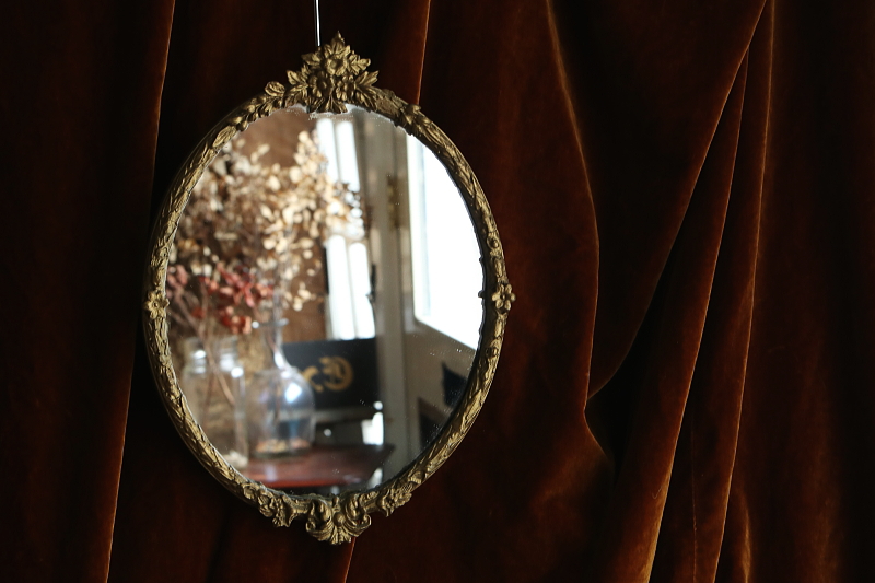 ゴールドバーボラフレームミラー　イギリス アンティークストリュフ