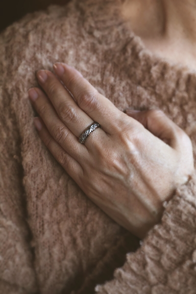 ゴールドアンドシルバー　コンビネーションエタニティリング　イギリス アンティークストリュフ