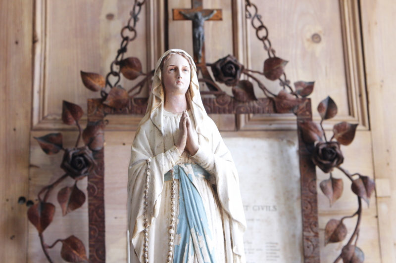 アンティークマリア像　石膏像　ルルドの聖母　フランス　アンティークストリュフ 20220602