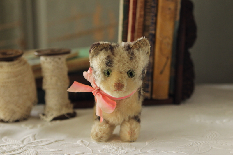 アンティークシュタイフ steiff ネコ　tabby ぬいぐるみ