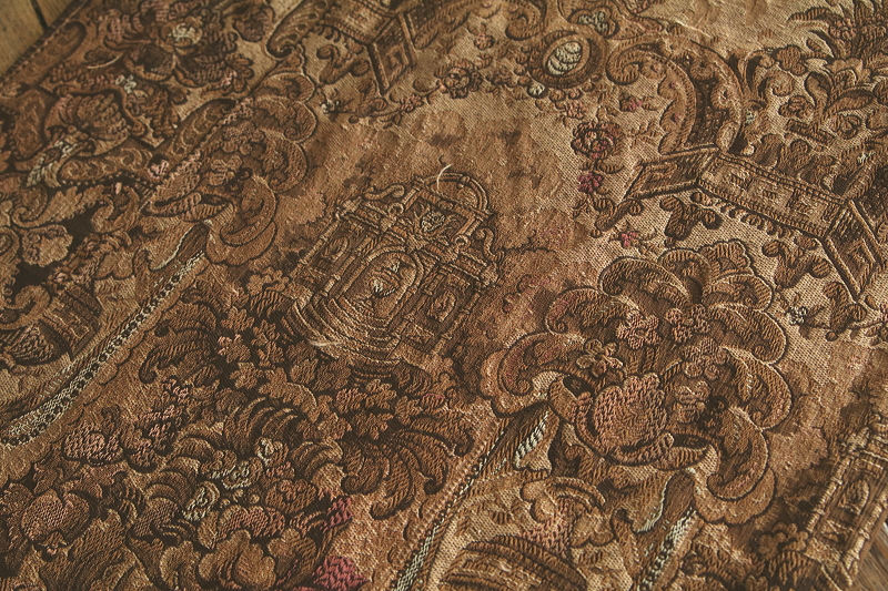 花のヴィンテージゴブラン　フランス アンティークストリュフ