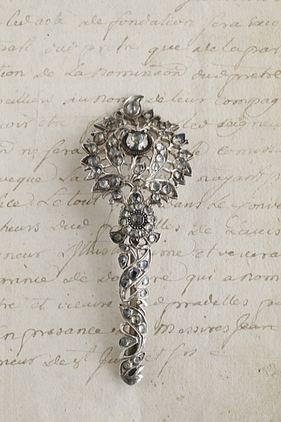 ローズカットストーン　シルバーターバンピン　イギリス アンティークストリュフ