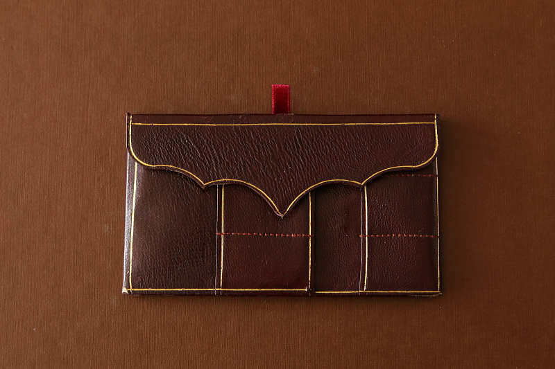 革表紙の裁縫セット　Lady's Companion　イギリス アンティークストリュフ