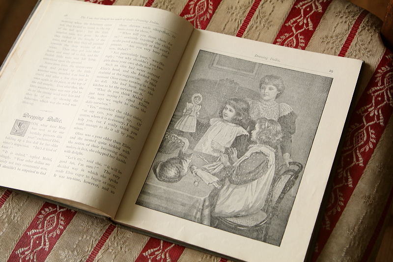 エドワーディアンの児童書　our boys and  girls　イギリス  アンティークストリュフ