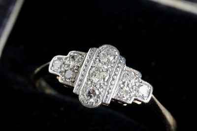 アンティークダイヤモンドリング　アールデコスタイル　イギリス　指輪　アンティークジュエリー