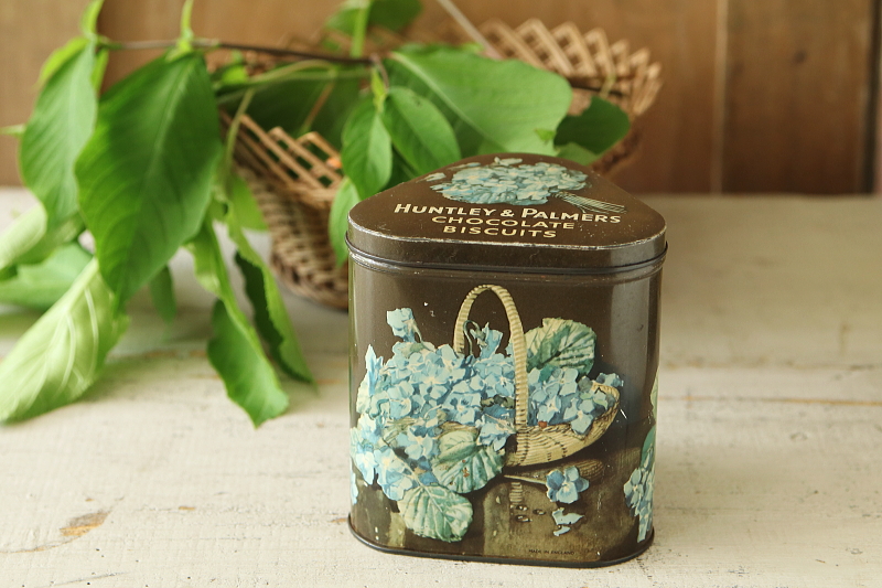 紫陽花のチョコレートビスケットティン huntley and palmers イギリス アンティークストリュフ