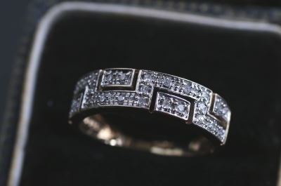 ジオメトリックパネルダイヤモンドリング　ヴィンテージジュエリー　イギリス　アンティーク指輪