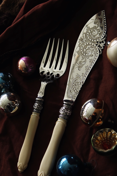 アイボリーハンドル　フィッシュカーバーズ　イギリス アンティークストリュフ 20251203