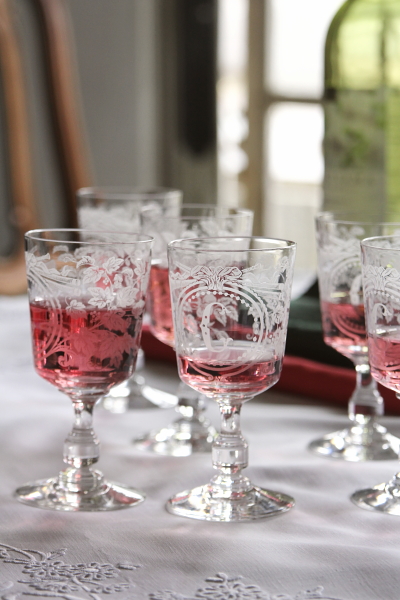 アンティークサンルイ　saint louis クリスタルワイングラス　ステムグラス　薔薇　葡萄　フランス