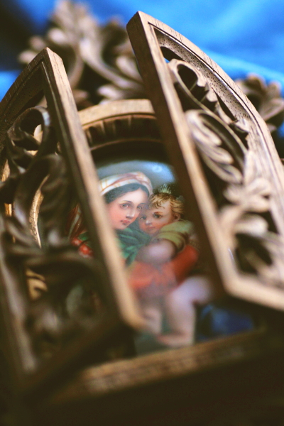 アンティークオラトリー　ミニアチュールポーセリン　陶板細密画　ラファエロ　小椅子の聖母　ドイツ