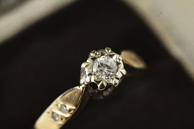 アンティークジュエリー　ヴィンテージダイヤモンドソリテールリング　イギリス　指輪