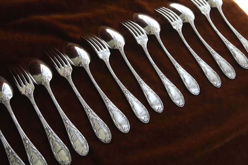 オリーブのテーブルスプーン＆フォーク　フランス　アンティークストリュフ