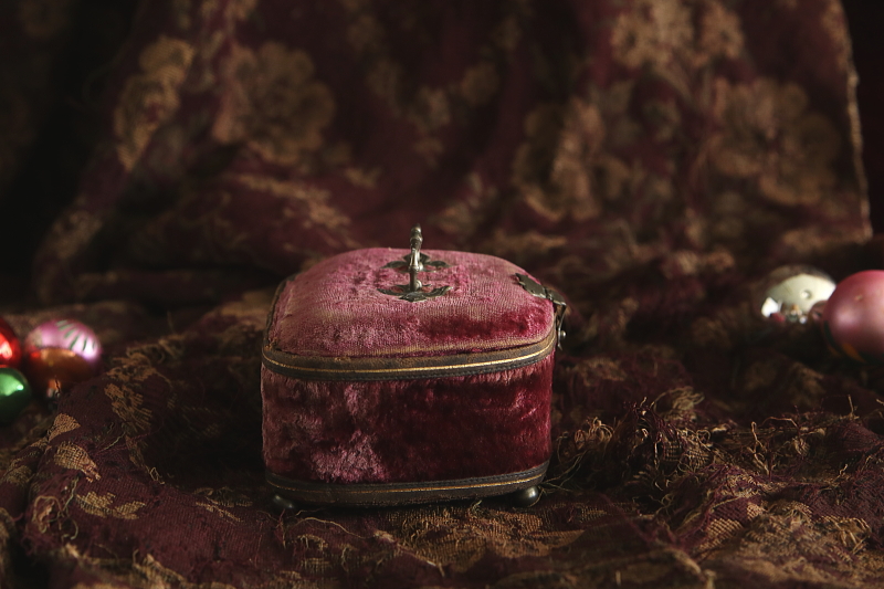 ベロアのソーイングボックス フランス アンティークストリュフ