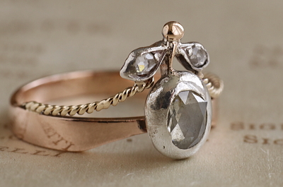 オーバルローズカットダイヤモンドリング　イギリス アンティークストリュフ