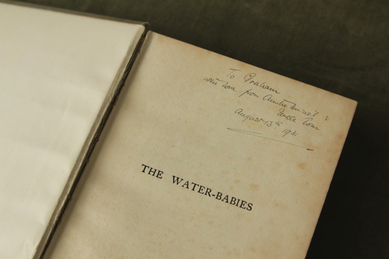 アンティークブック　the water babies　古書　児童書　ウォーターベイビーズ　イギリス