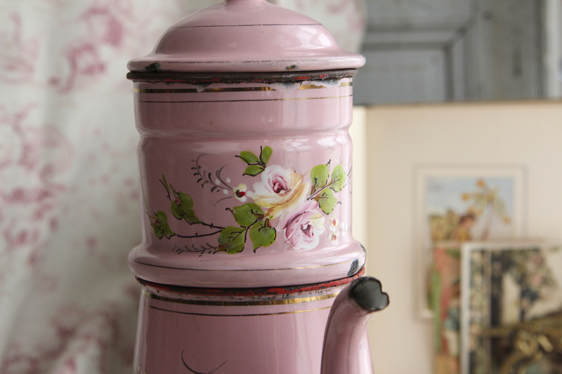 アンティークピンクほうろうカフェティール　コーヒービギン　手描きの薔薇　フランス