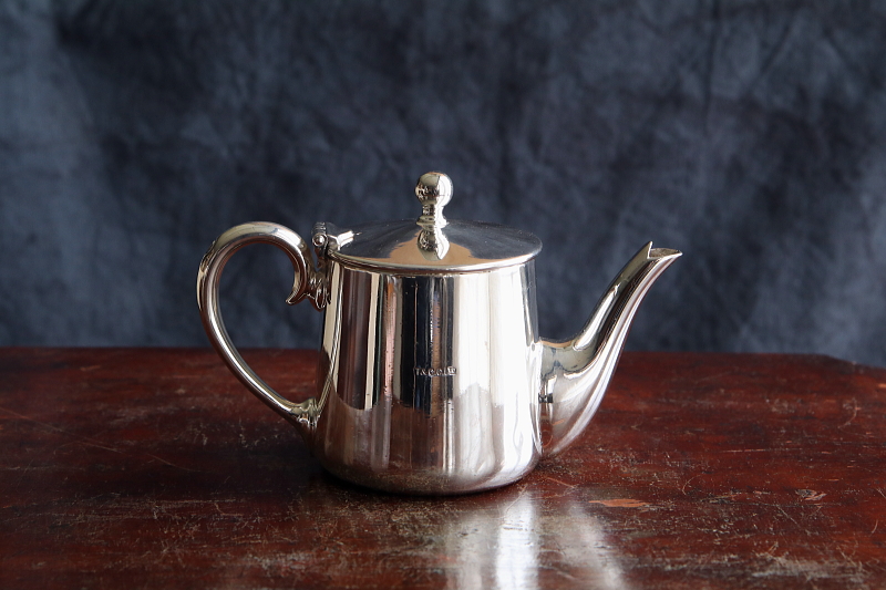 レストランウェア　ハーフパイントティポット　gladwin cooper brothers イギリス アンティークストリュフ