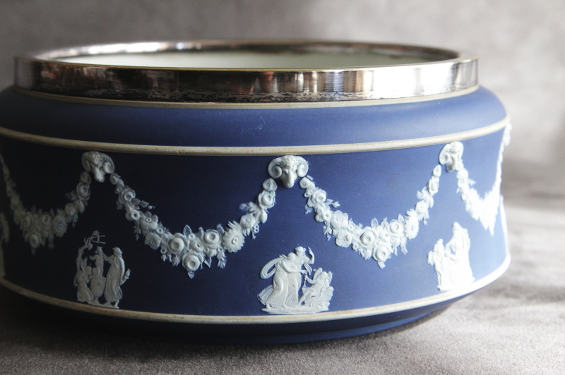 アンティークウェッジウッド WEDGWOOD ジャスパーウェア 